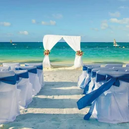 beach wedding setup at Hotel Riu Reggae