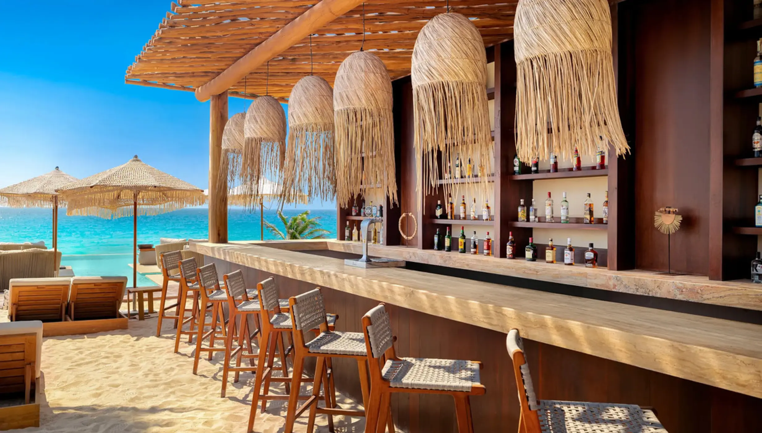 ennea bar at the beach club at Hyatt Vivid Grand Island