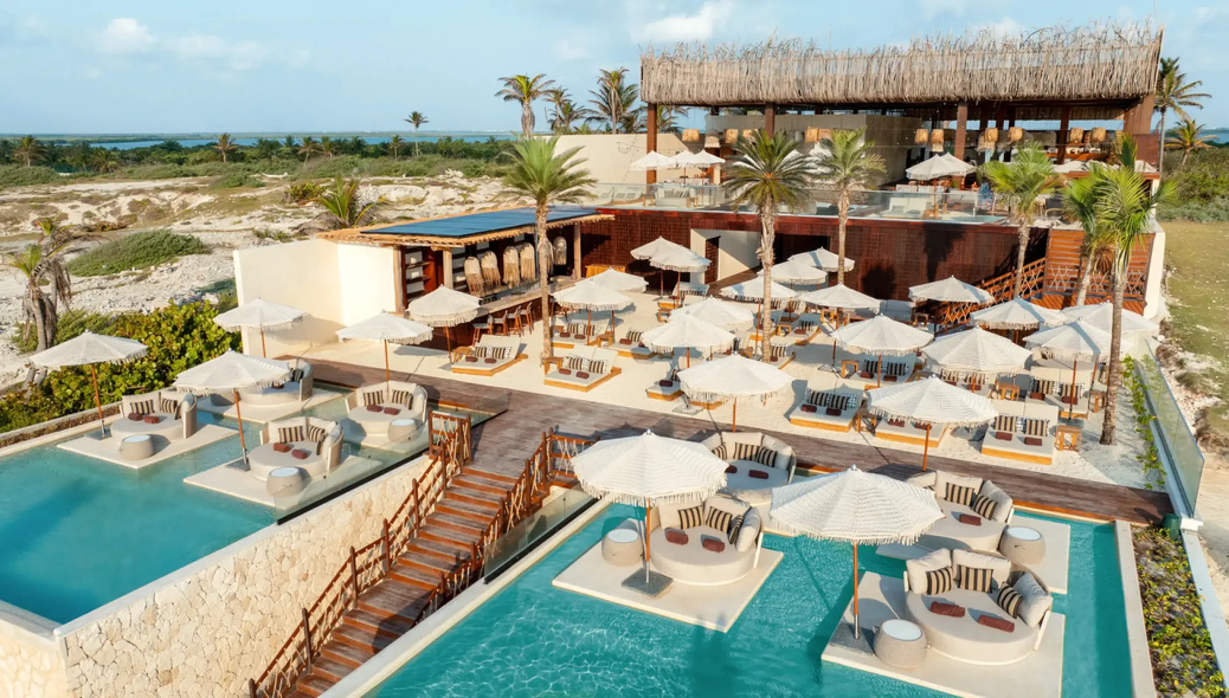 ennea beach club at Hyatt Vivid Grand Island