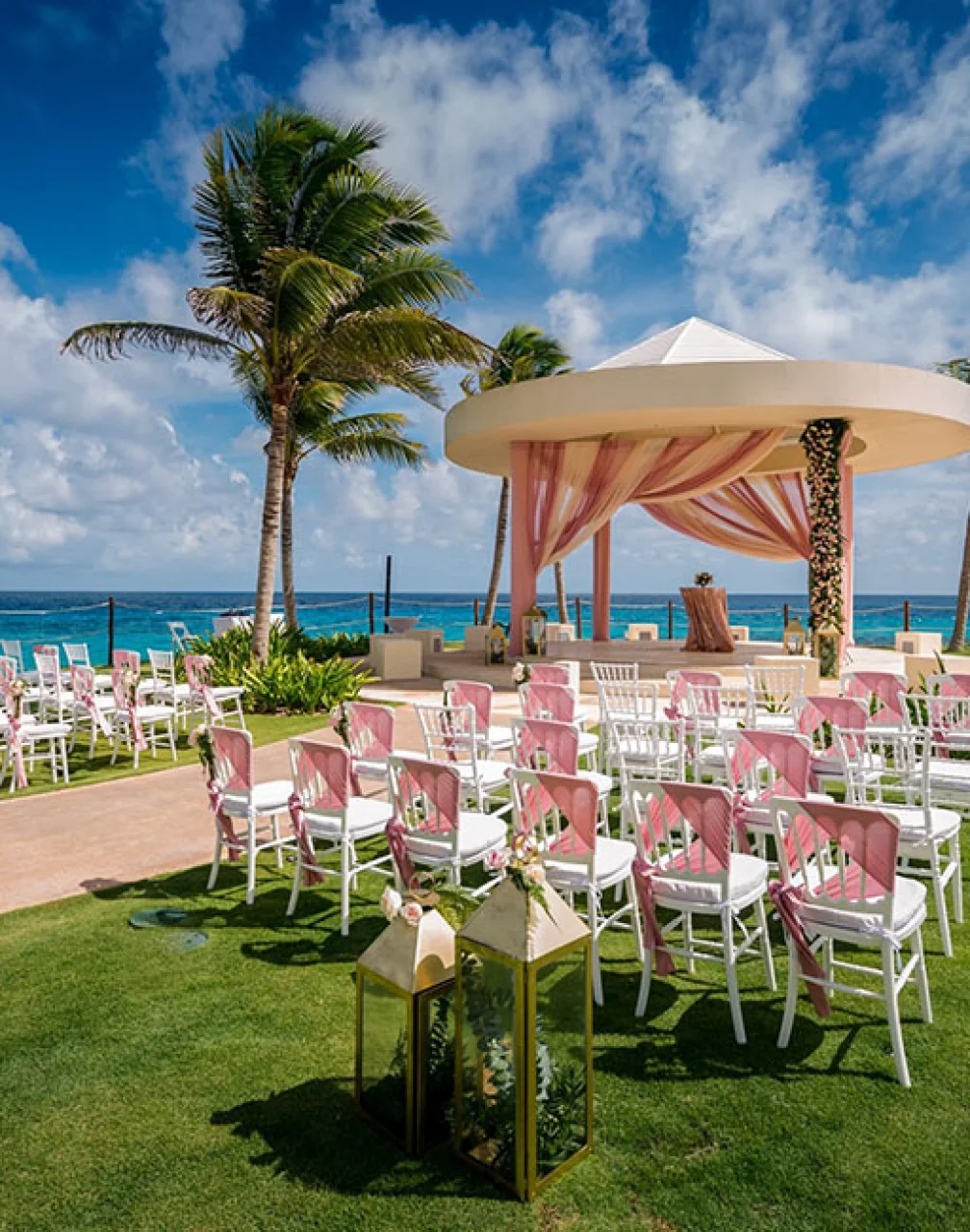 Cliff gazebo wedding venue at Hyatt Ziva Cancun.