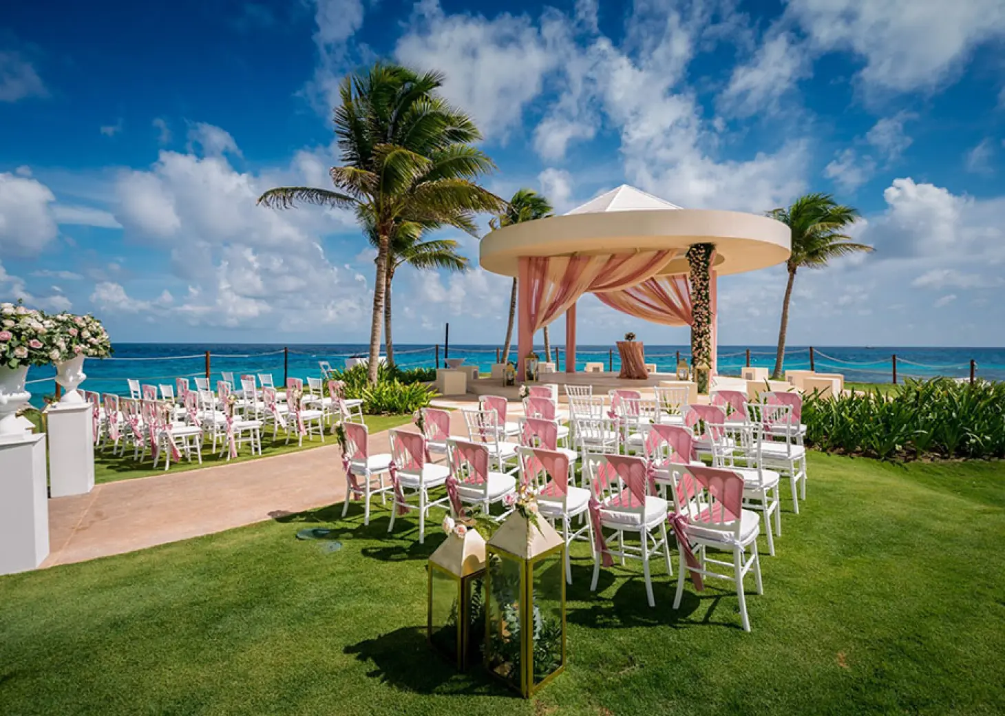 Cliff gazebo wedding venue at Hyatt Ziva Cancun.