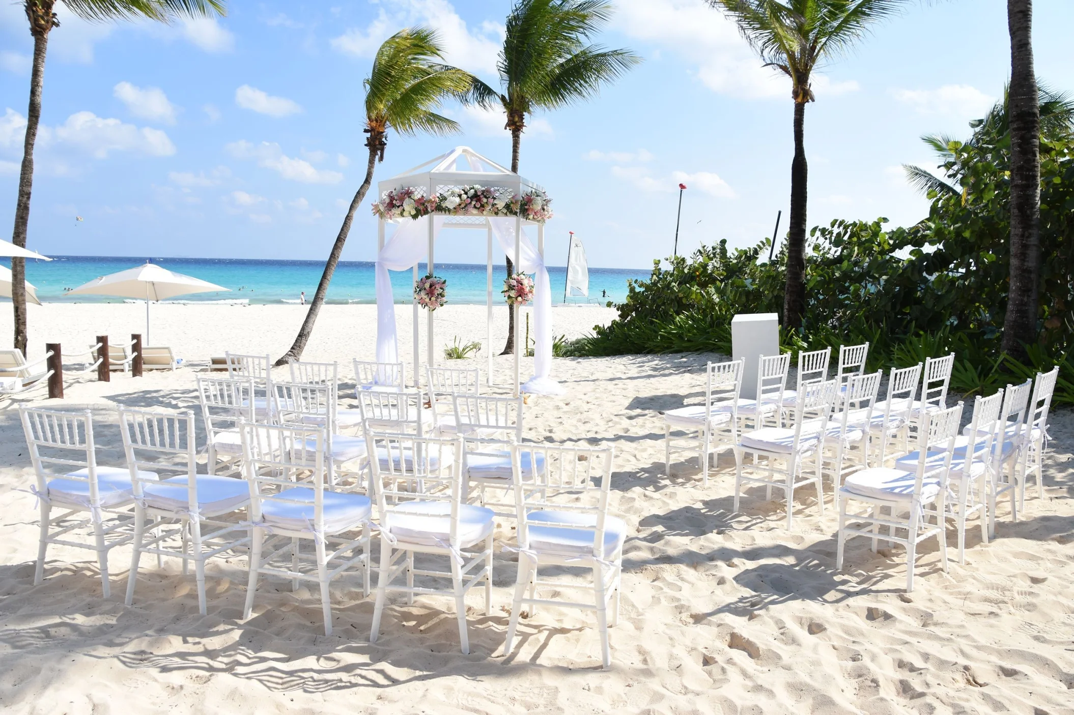beach venue shared between Iberostar Waves Tucan and Quetzal