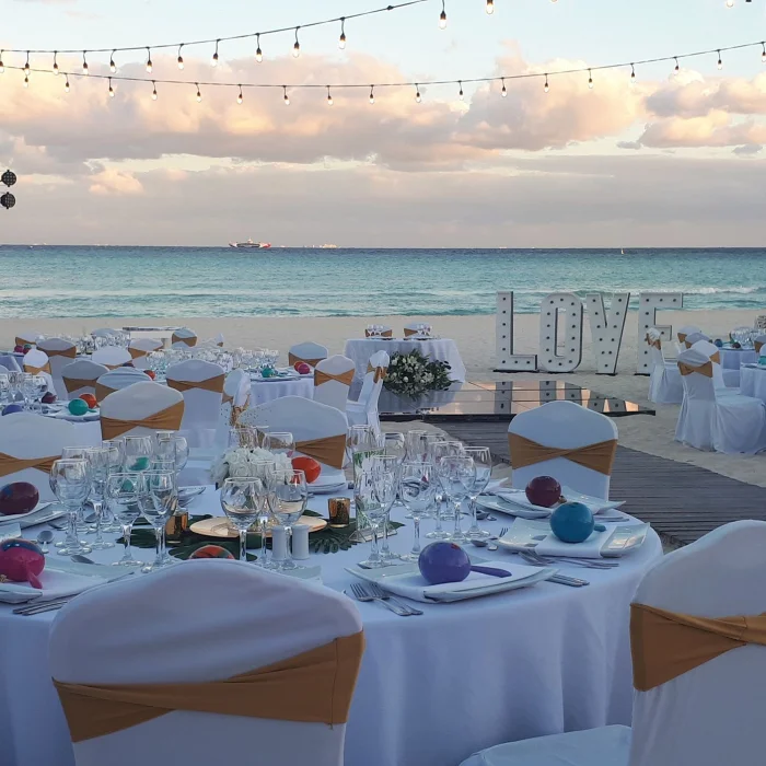 beach venue shared between Iberostar Waves Tucan and Quetzal