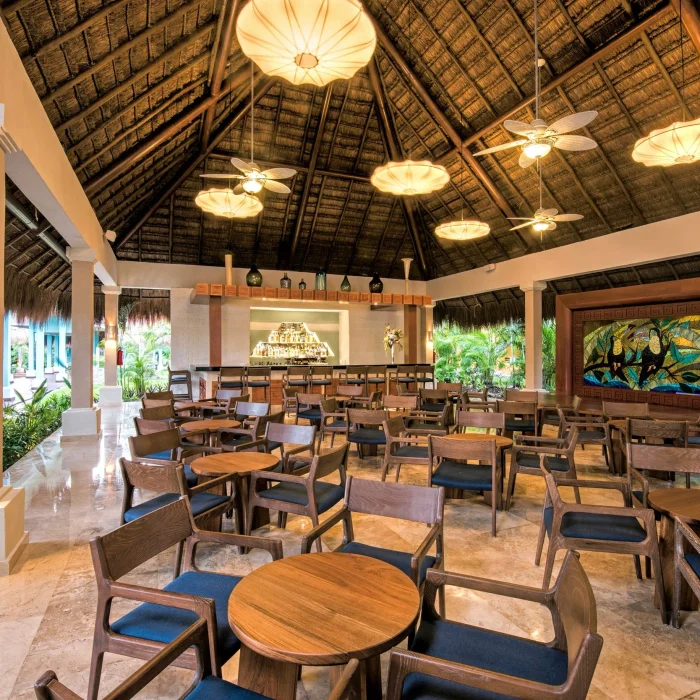 lobby bar at Iberostar Waves Tucan