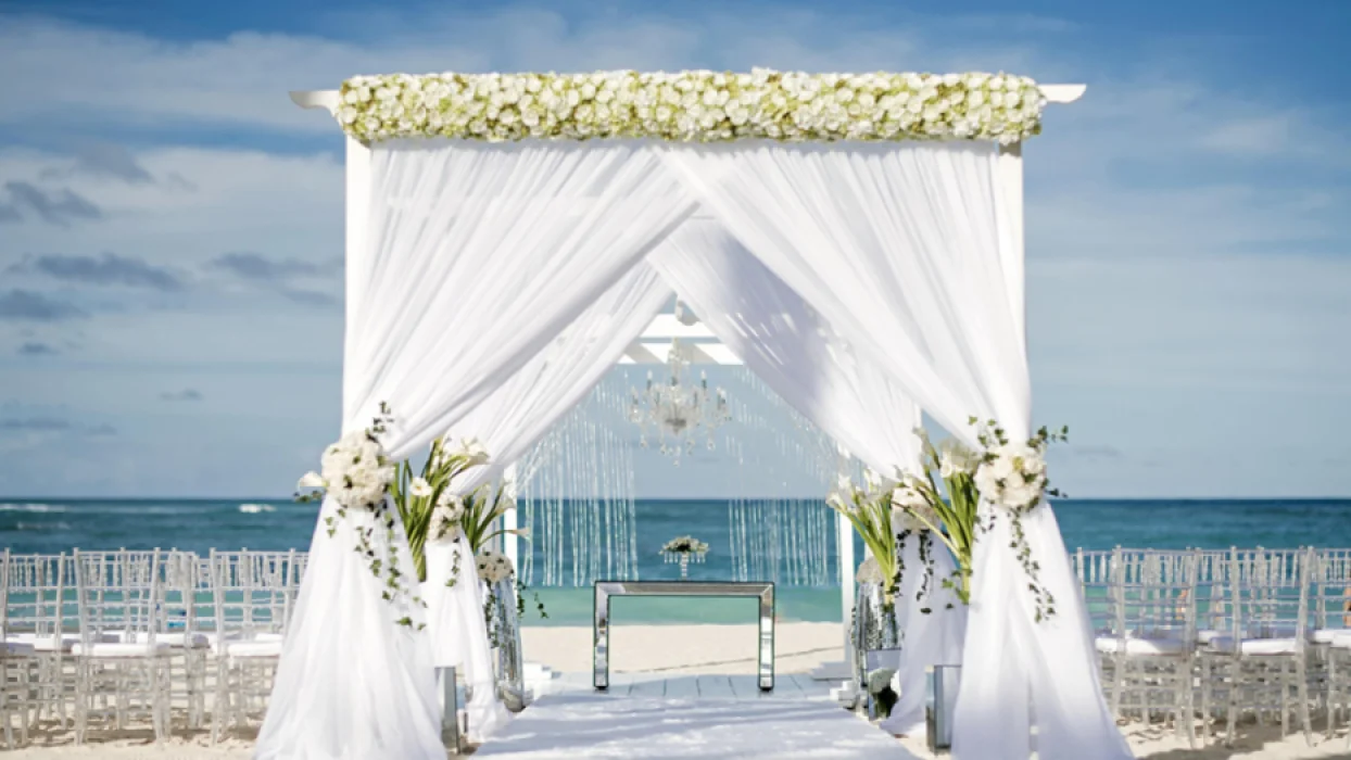 beach gazebo venue at Iberostar Selection Bavaro Suites