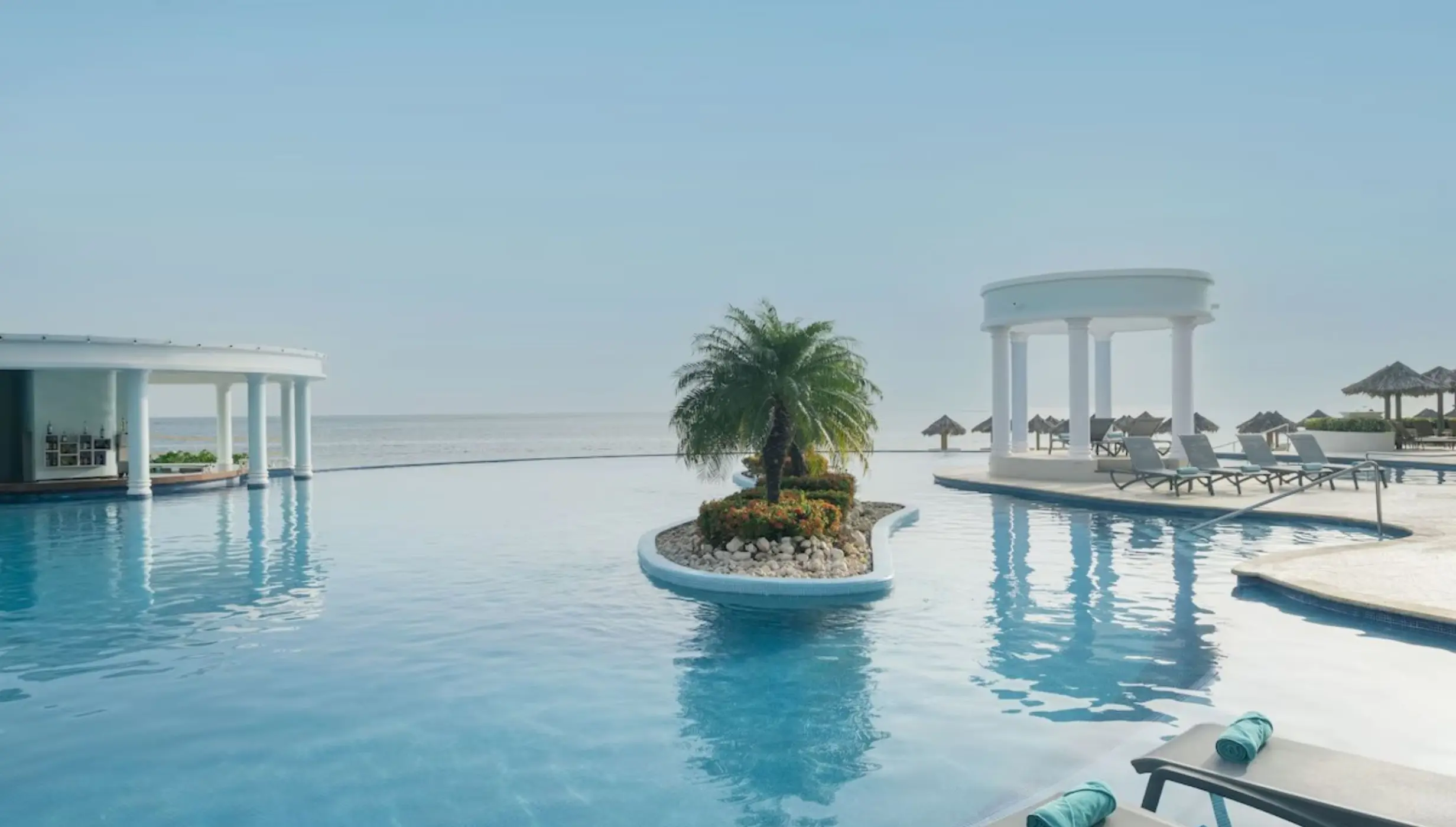 Infinity pool gazebo venue at Iberostar Selection Rose Hall Suites