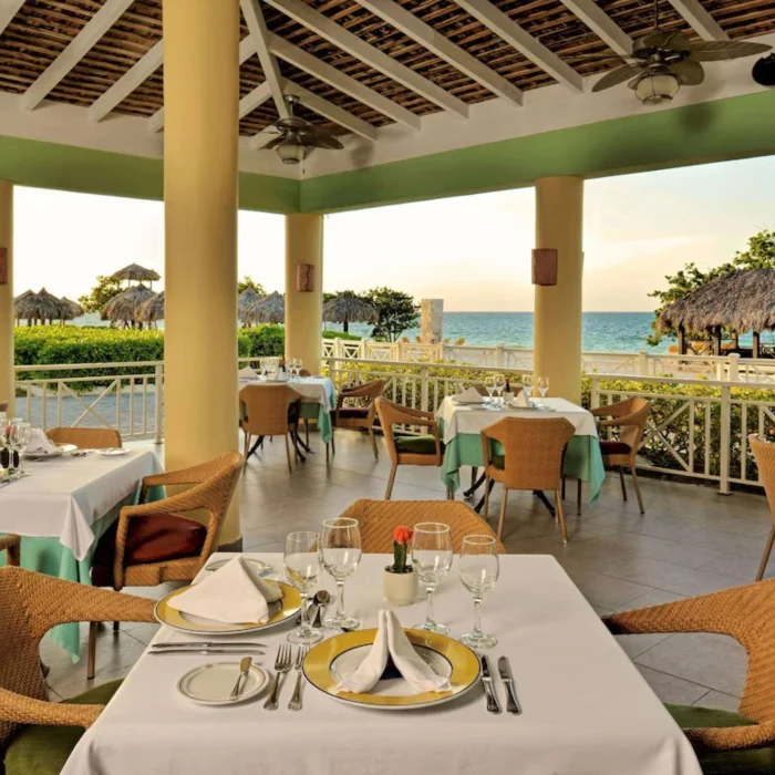 Restaurant at Iberostar Selection Rose Hall Suites