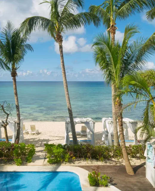 beach and pool at Iberostar Waves Cozumel