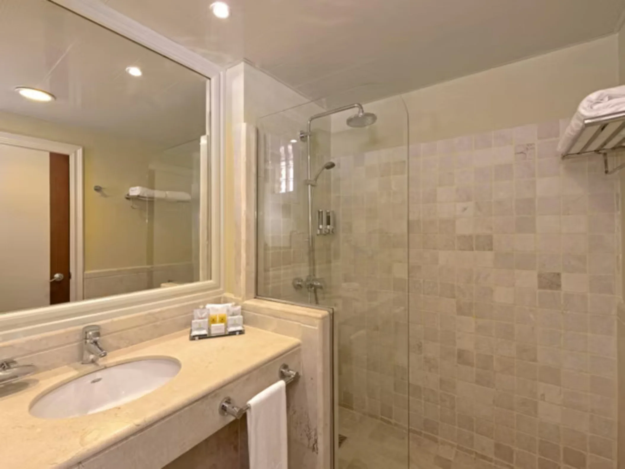 bathroom in room at Iberostar Waves Dominicana