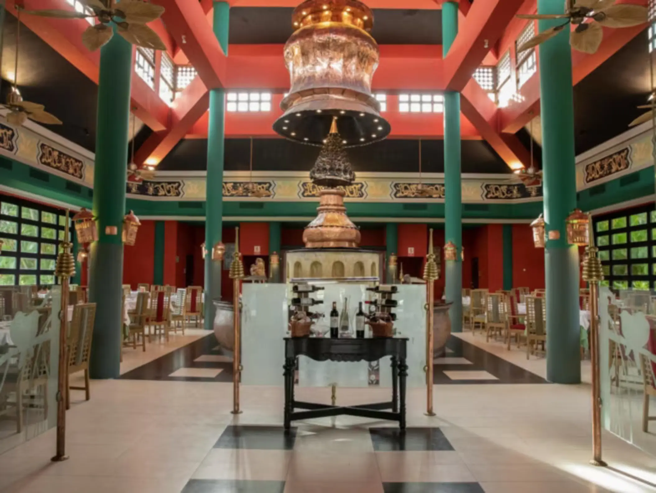 La Pagoda restaurant with high ceilings and green pillars at Iberostar Waves Dominicana, Punta Cana