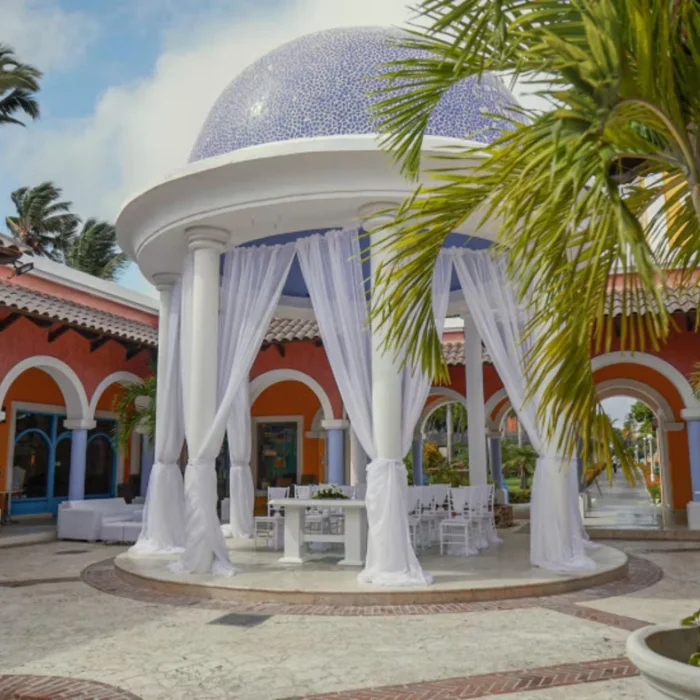 terraza del centro venue at Iberostar Waves Dominicana