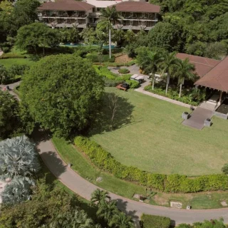 Griffin lawn venue at JW Marriott Costa Elena