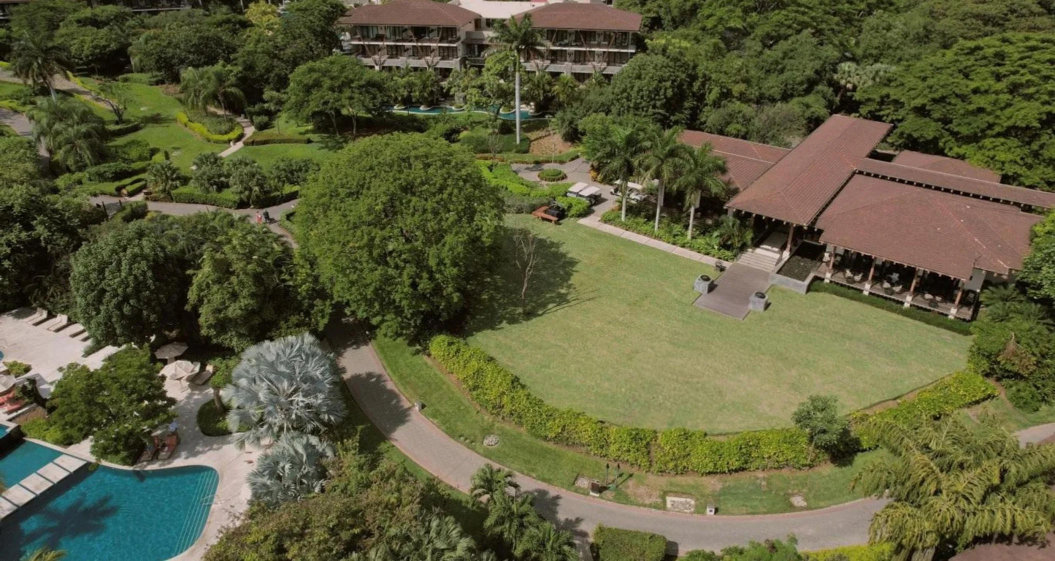 Griffin lawn venue at JW Marriott Costa Elena