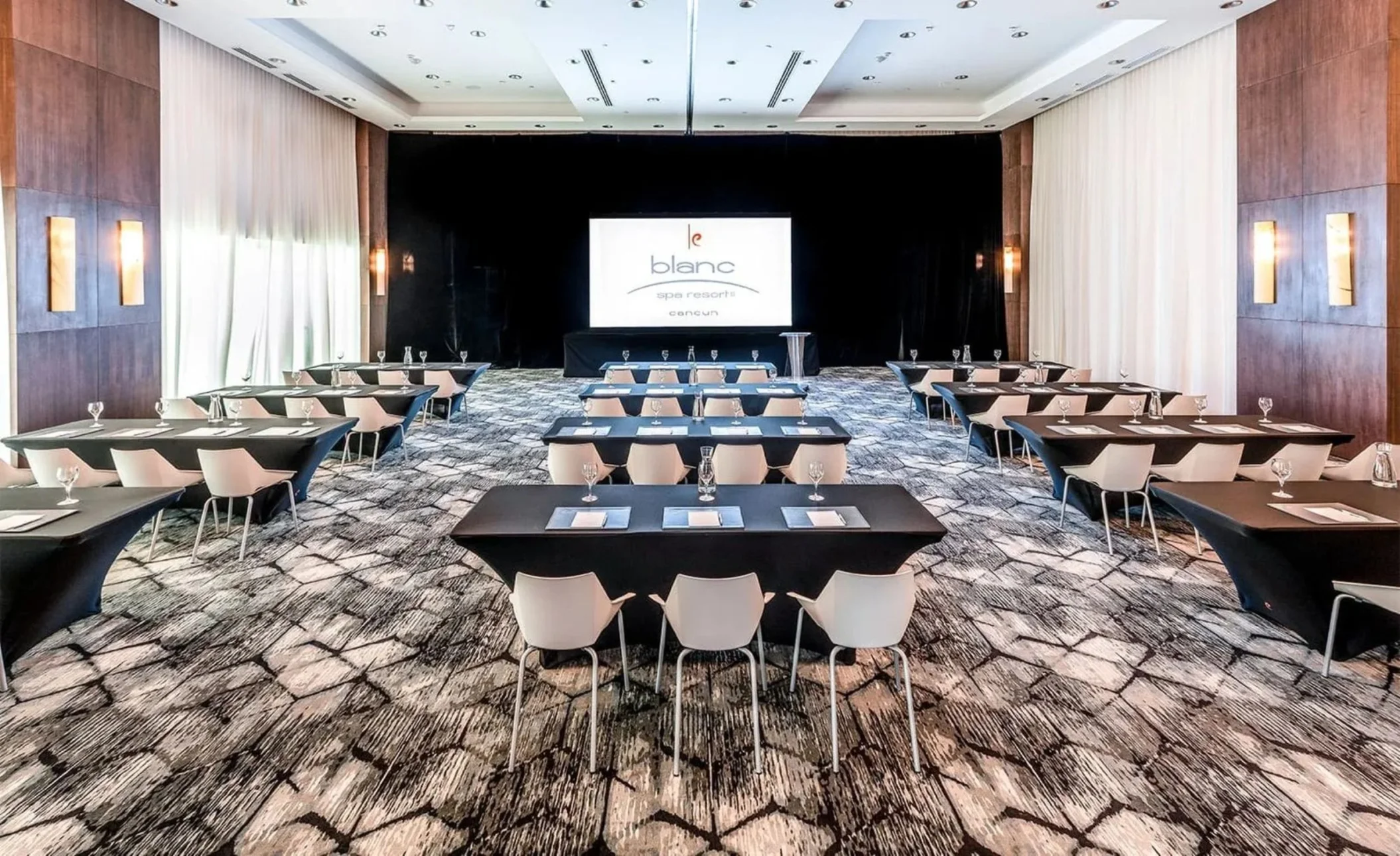 blanc breeze ballroom at Le Blanc Spa Resort Cancun