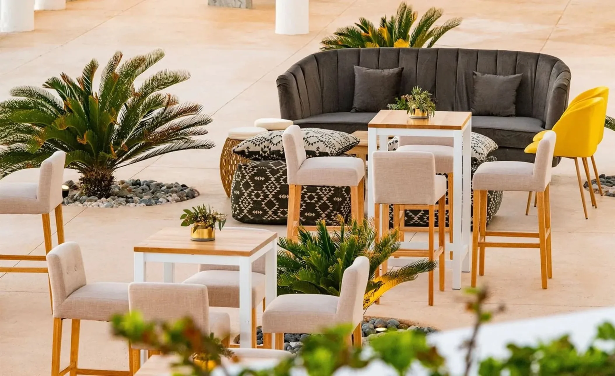 blanc sol terrace at Le Blanc Spa Resort Cancun