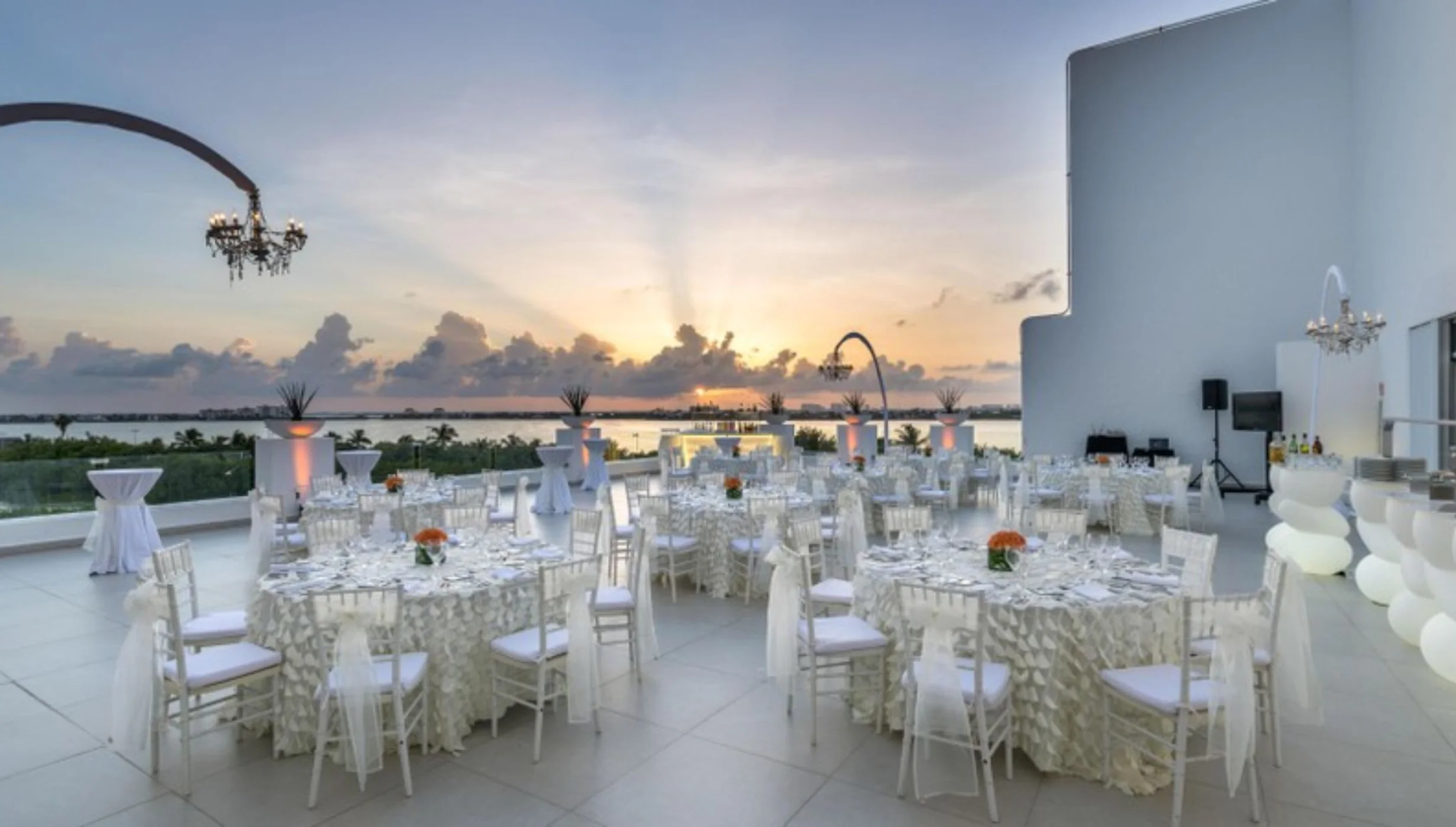 wind terrace venue at Le Blanc Spa Resort Cancun