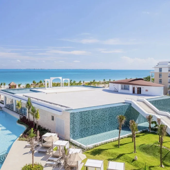 sky terrace venue at majestic mirage costa mujeres
