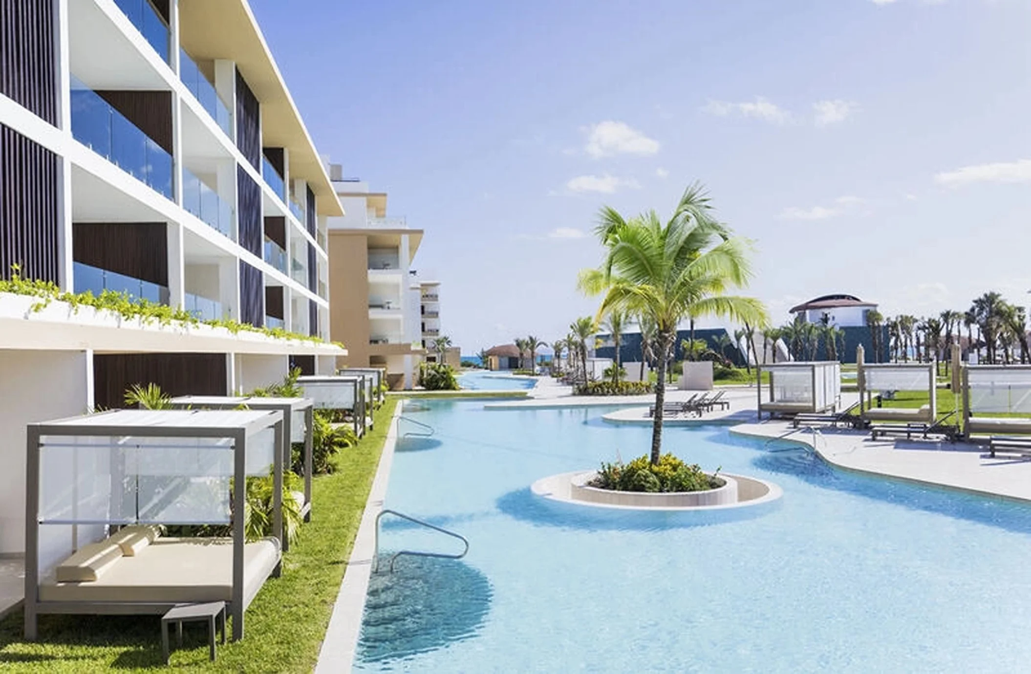 exterior of swim-out suites at Majestic Mirage Costa Mujeres