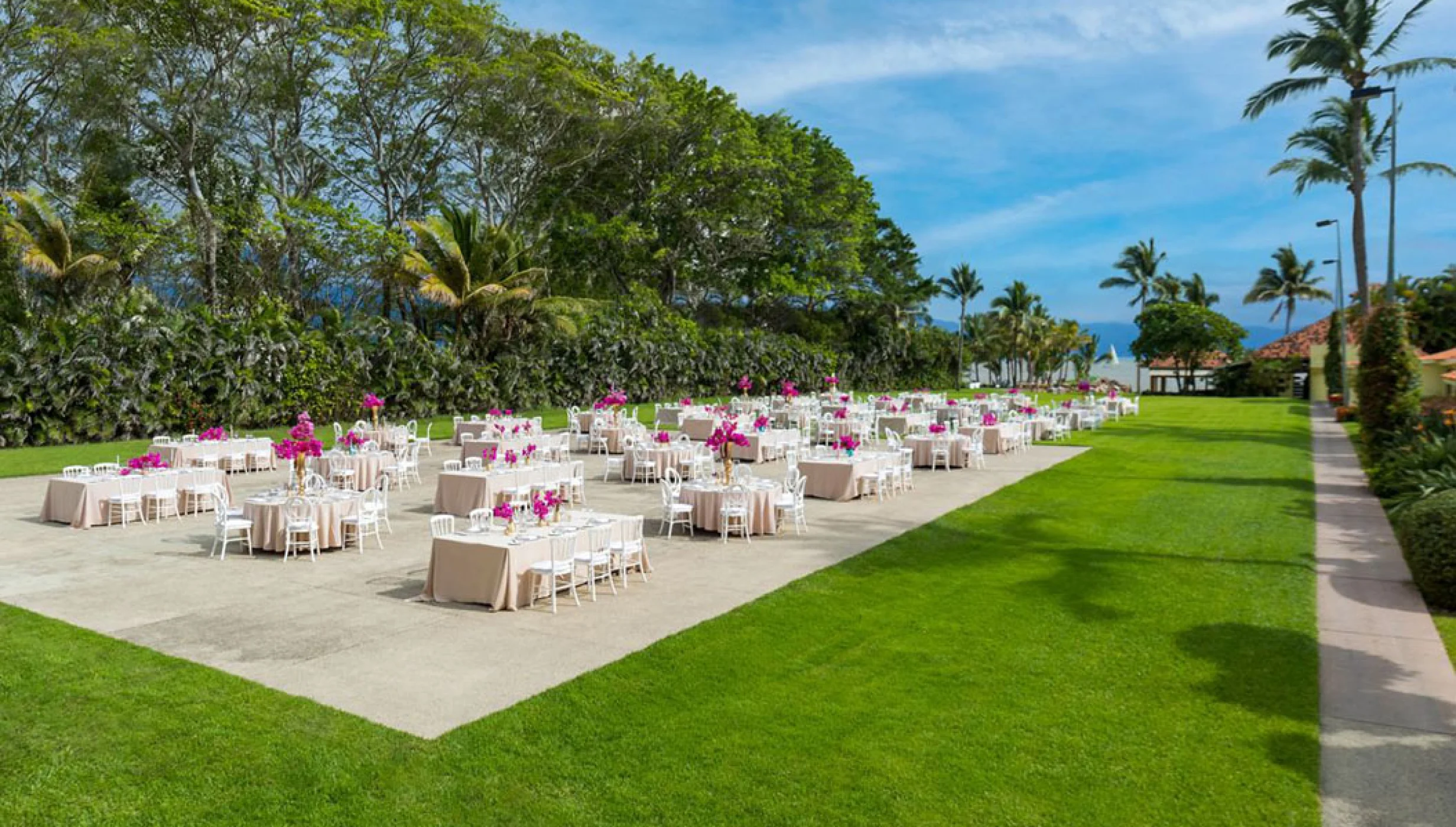 Reception decor on the garden Wedding Venue at Marriott Puerto Vallarta