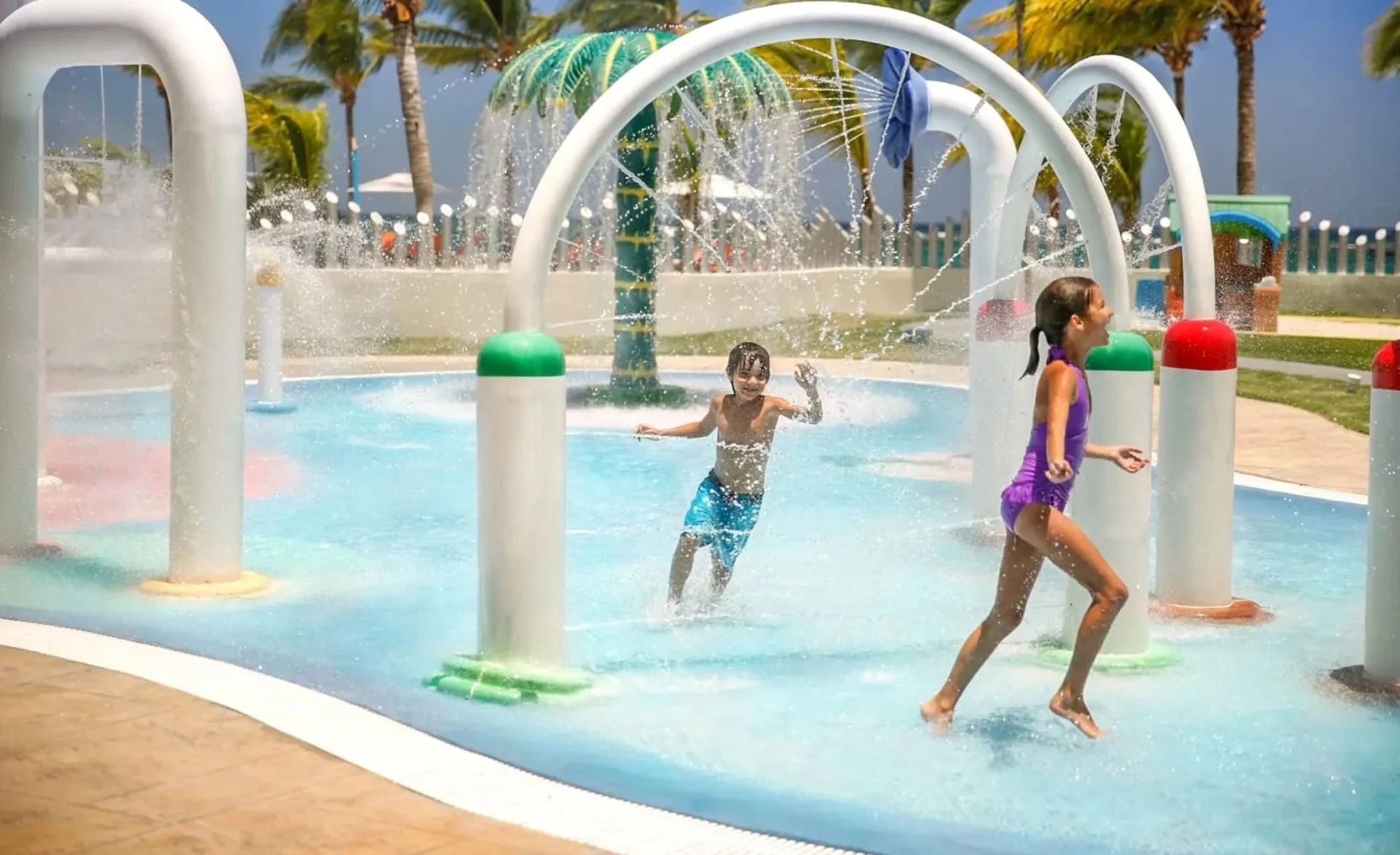 kids playing at the splash pool at Moon Palace Jamaica