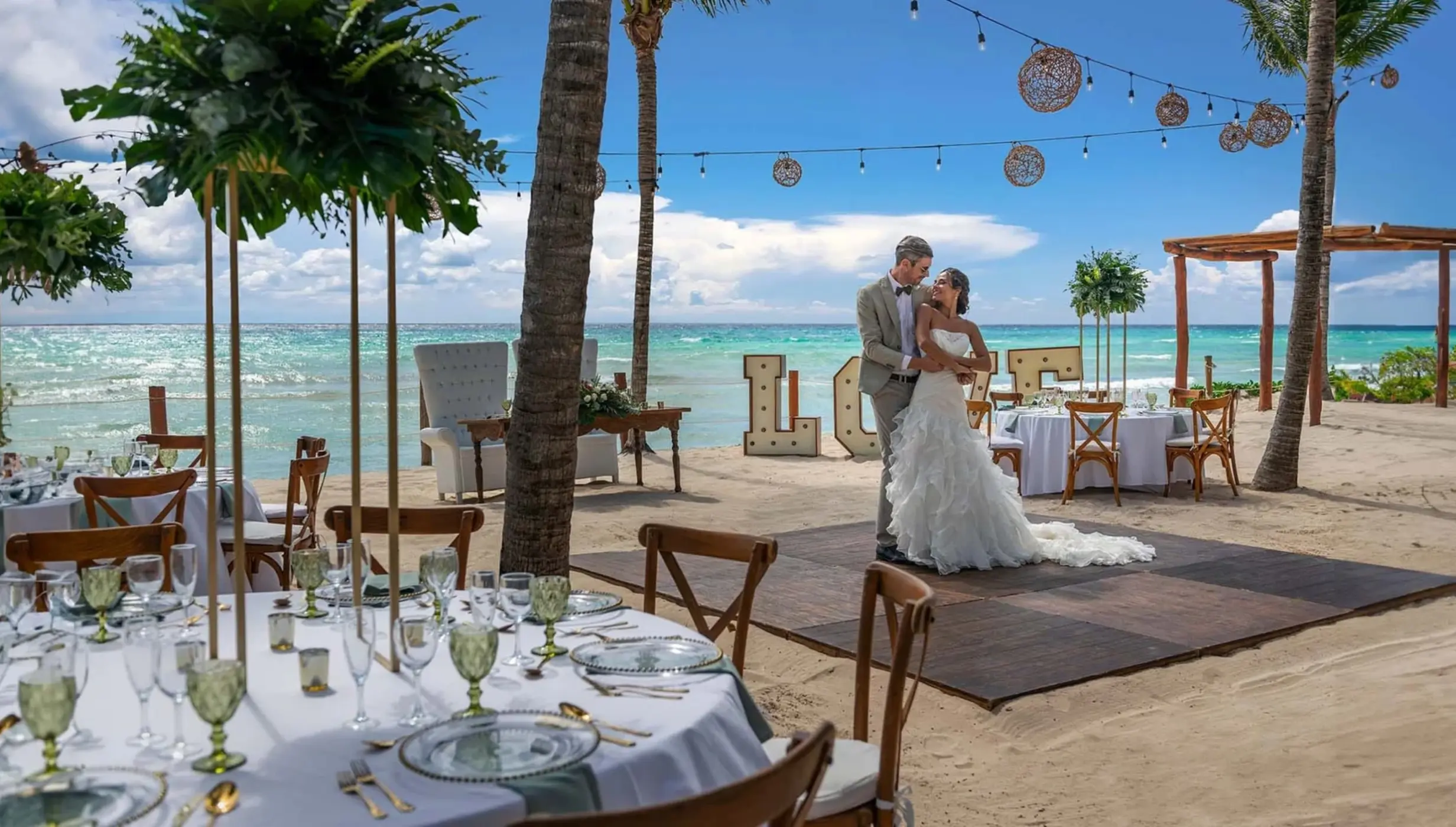 beach venue at Ocean Allure Costa Mujeres