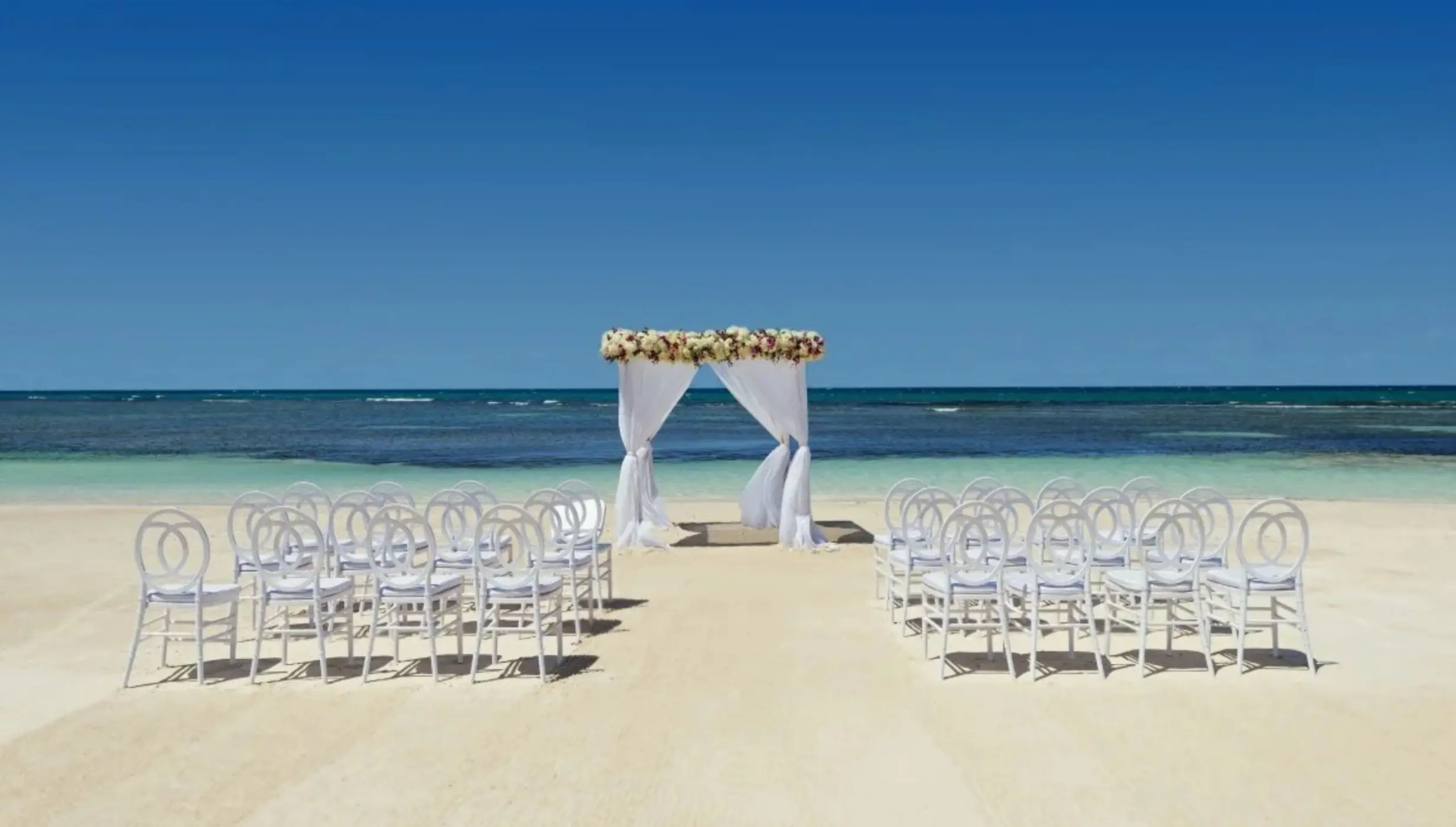 beach venue at Ocean Allure Costa Mujeres