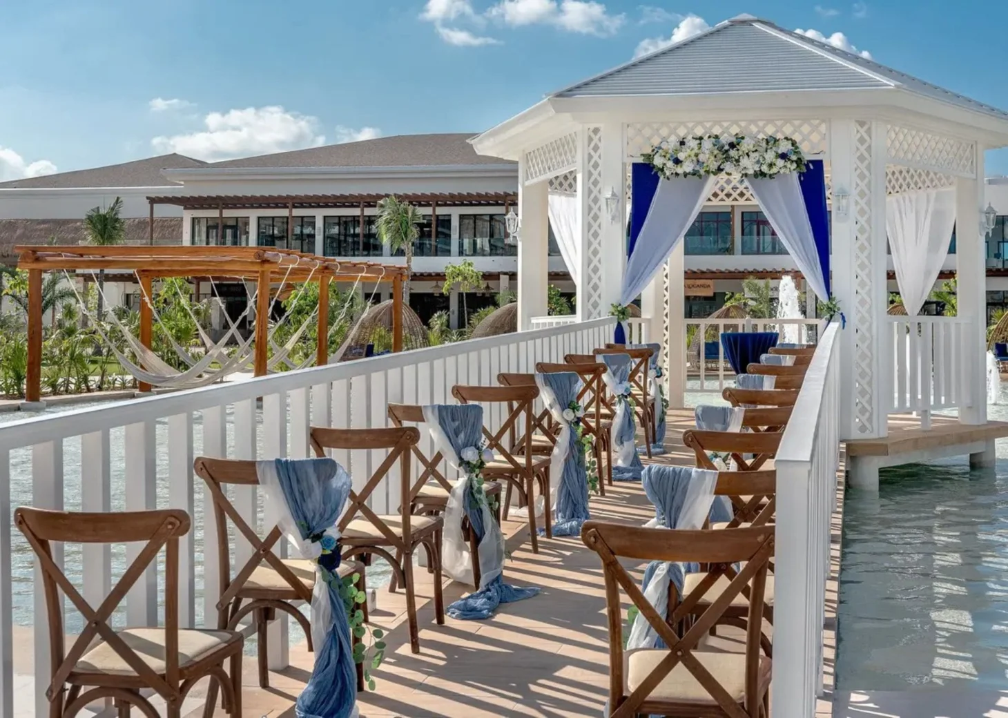 gazebo venue at Ocean Allure Costa Mujeres