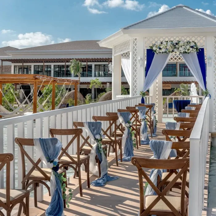 gazebo venue at Ocean Allure Costa Mujeres
