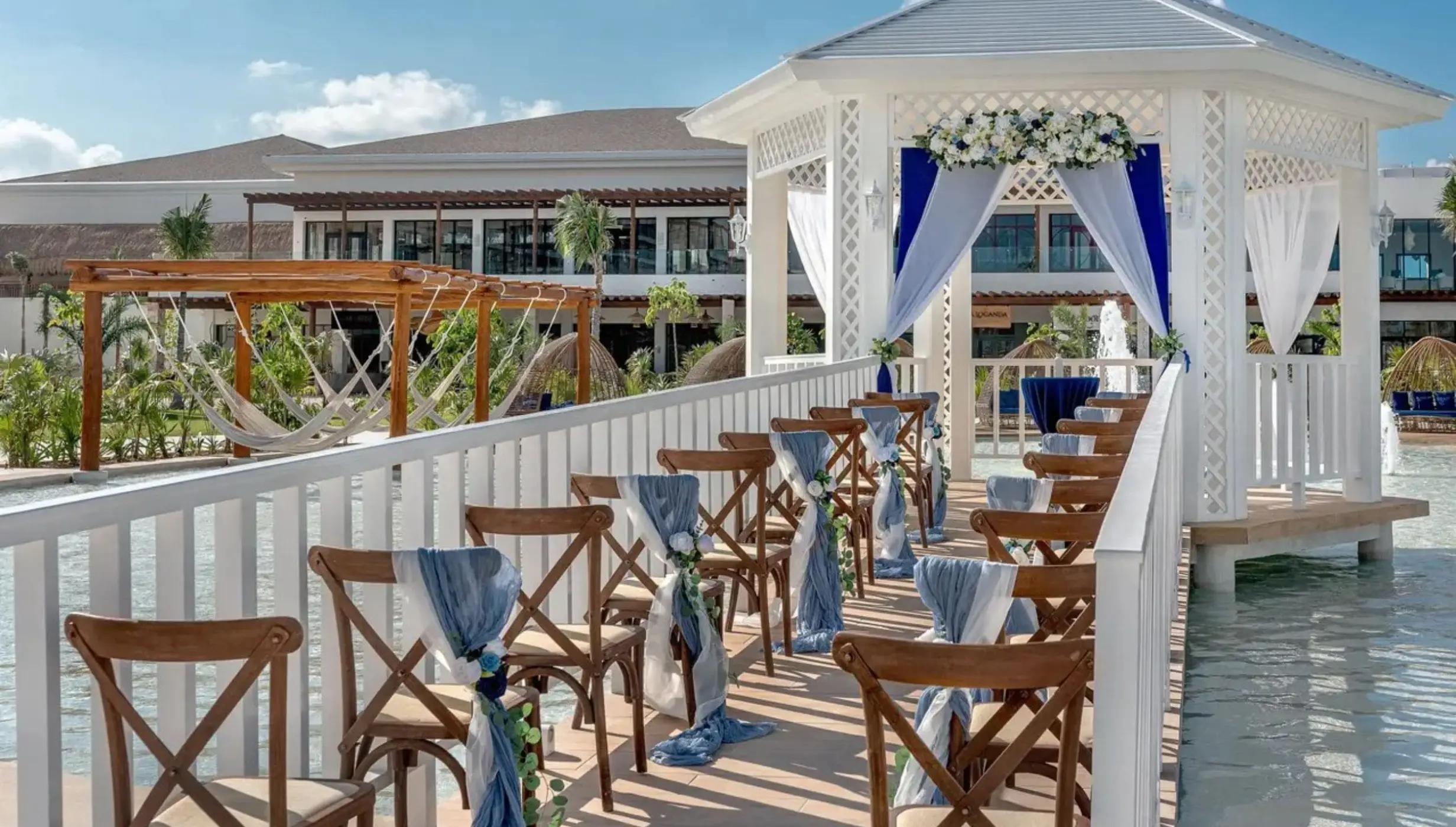 gazebo venue at Ocean Allure Costa Mujeres