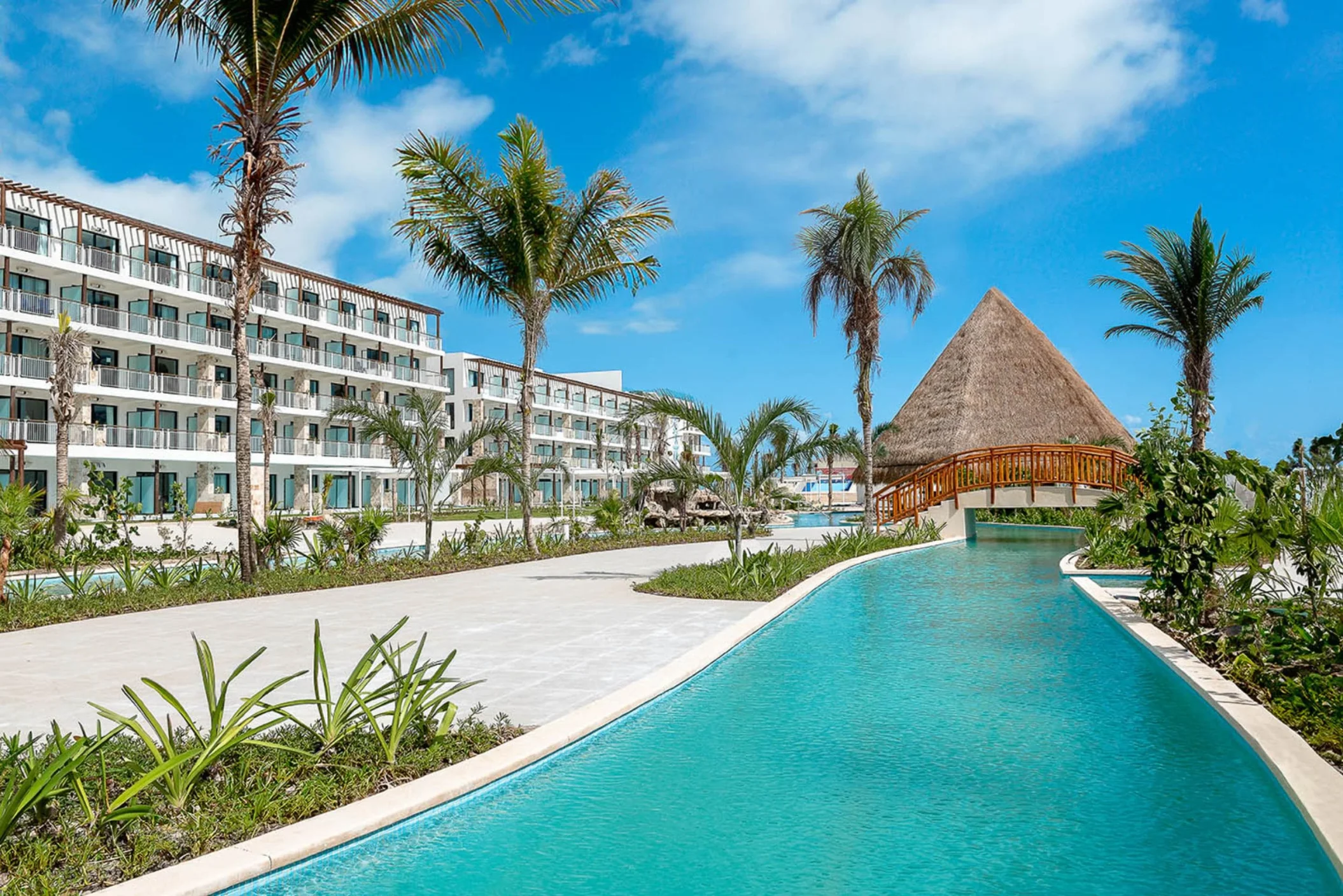 lazy river at ocean allure costa mujeres