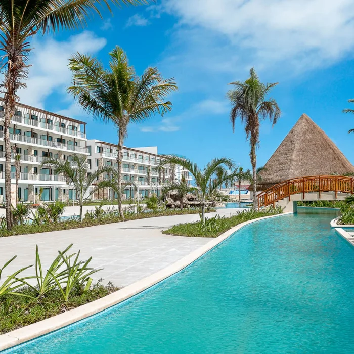 lazy river at ocean allure costa mujeres