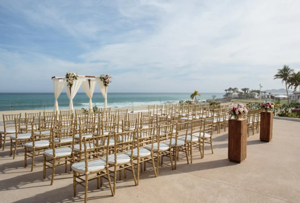 Ceremony in the ocean terrace at Paradisus Los Cabos