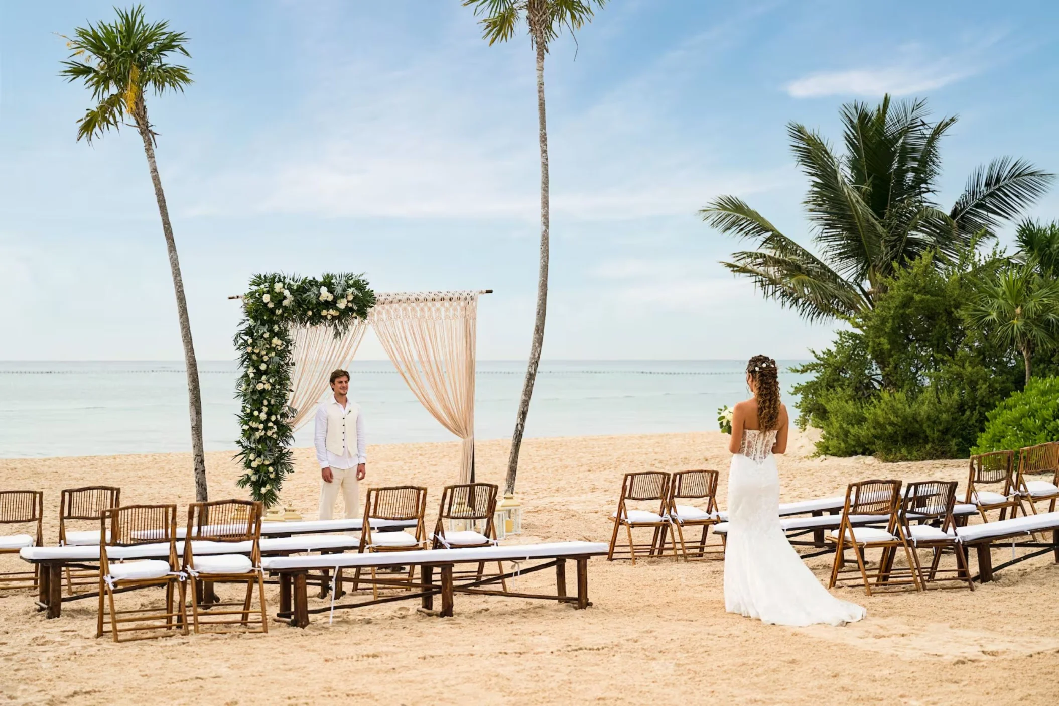 bride and groom at Paradisus Playa Del Carmen