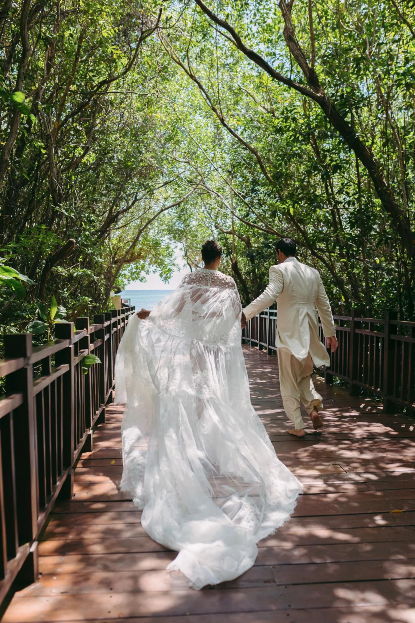 Bride and groom at Paradisus Playa Del Carmen