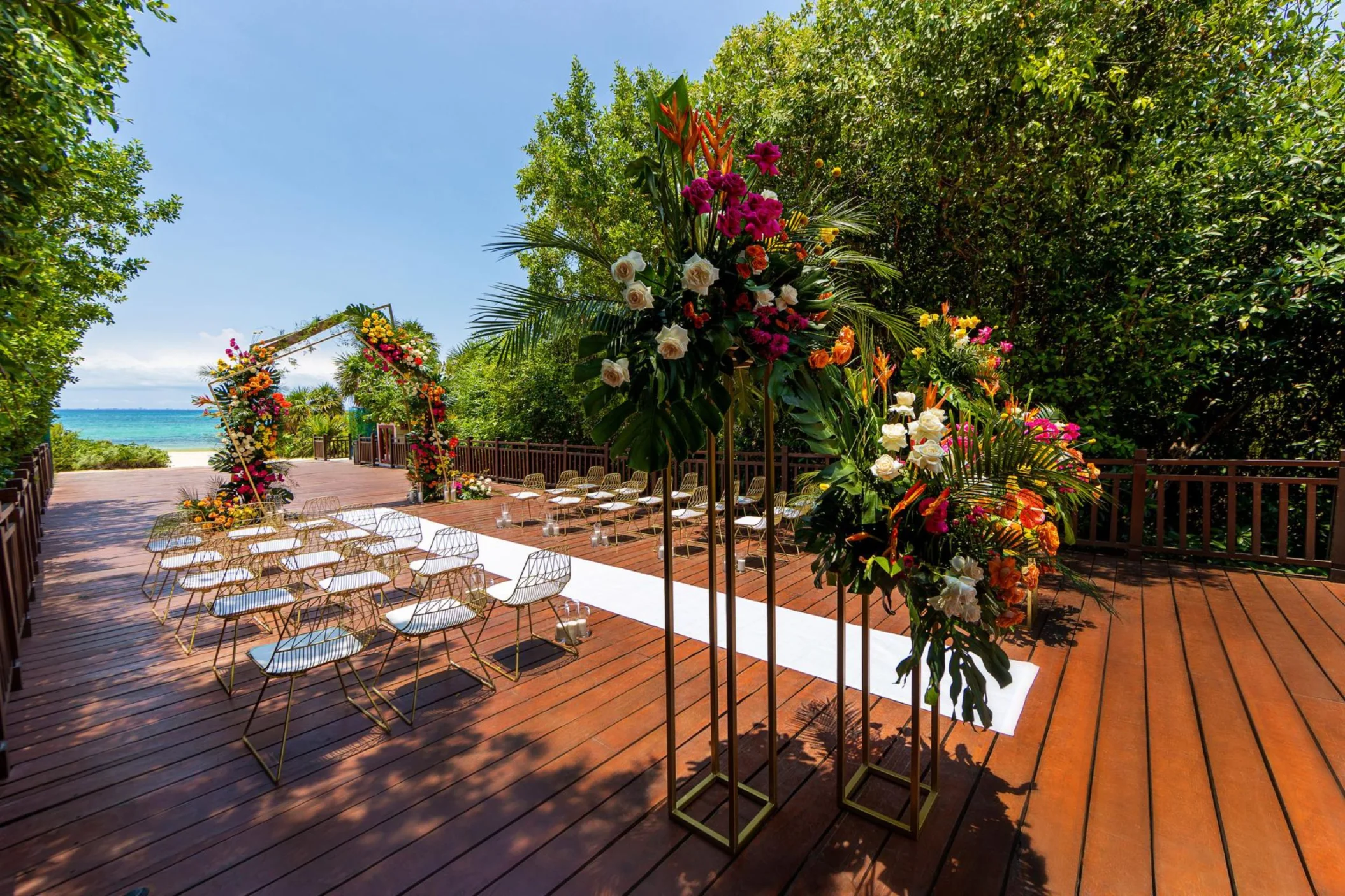 Kanna Bridge venue at Paradisus Playa Del Carmen and La Perla