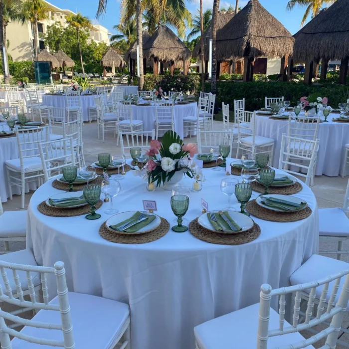 North Pool venue at Paradisus Playa Del Carmen and La Perla
