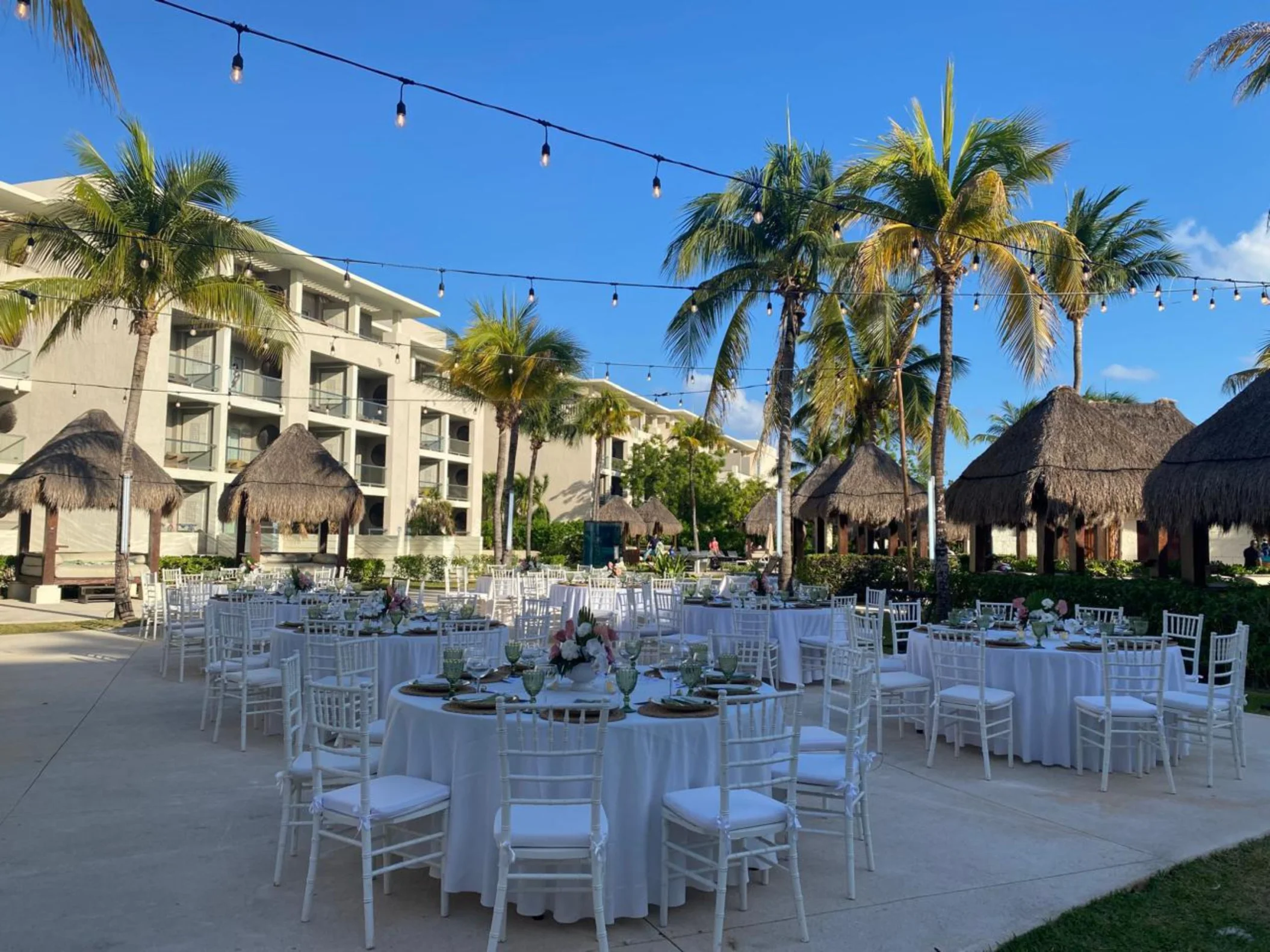 North Pool venue at Paradisus Playa Del Carmen and La Perla