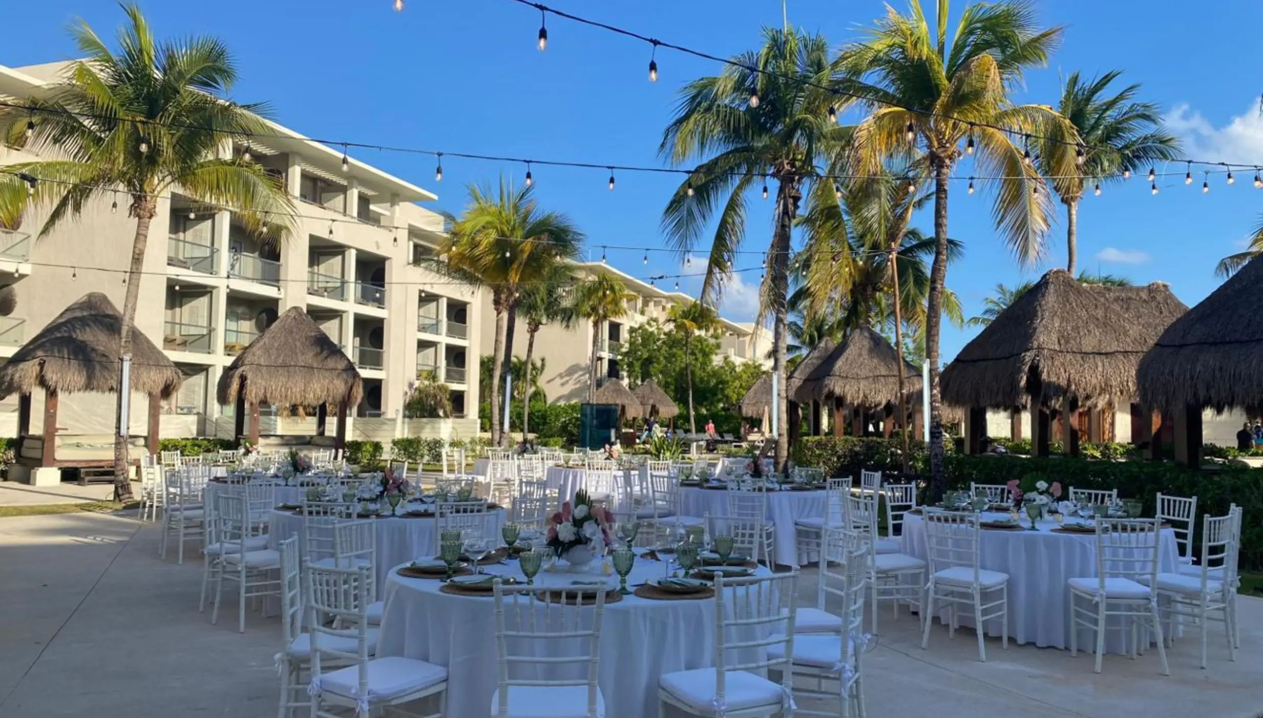 North Pool venue at Paradisus Playa Del Carmen and La Perla