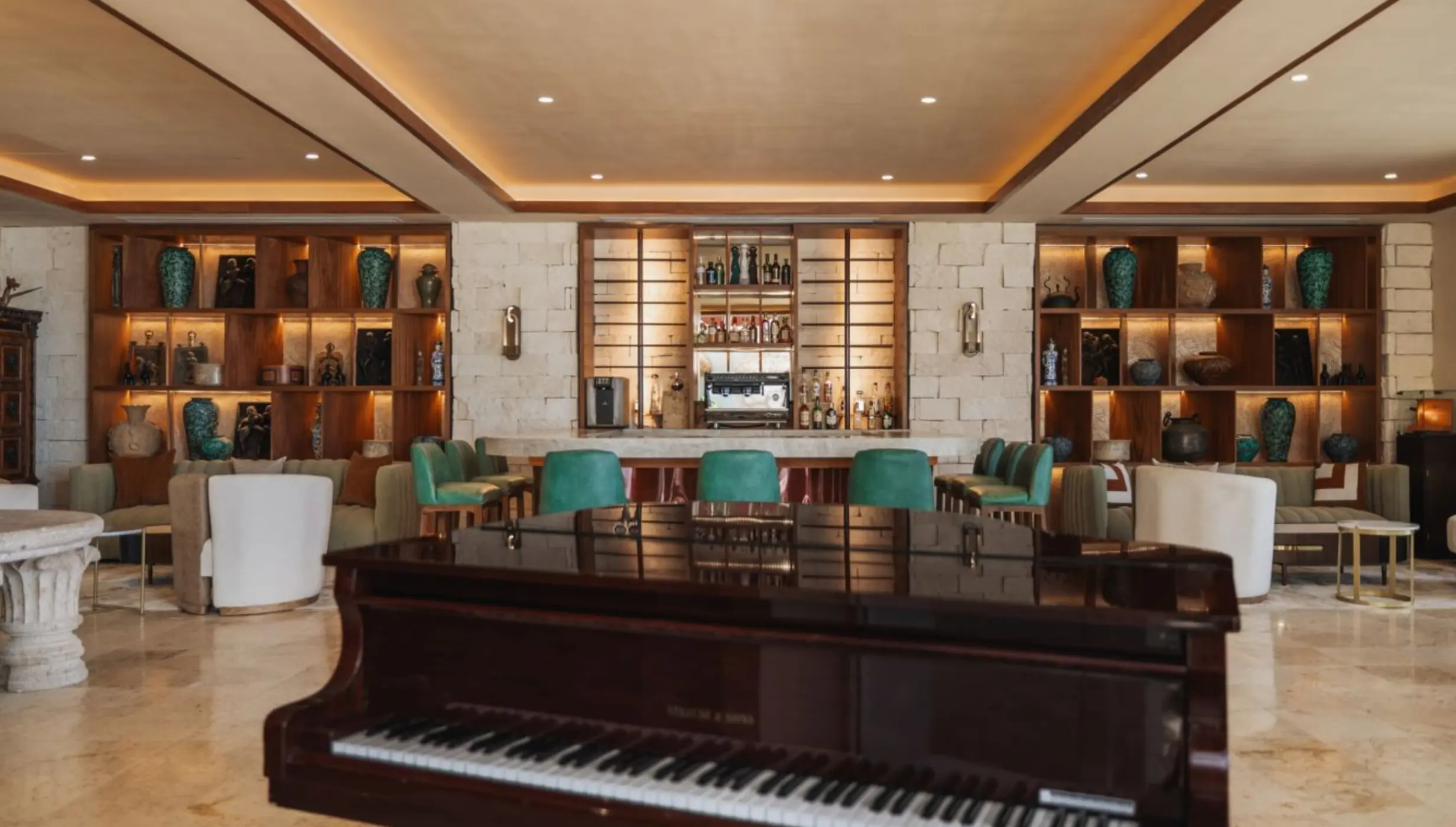 bonita piano bar at Paraiso de la Bonita Riviera Maya