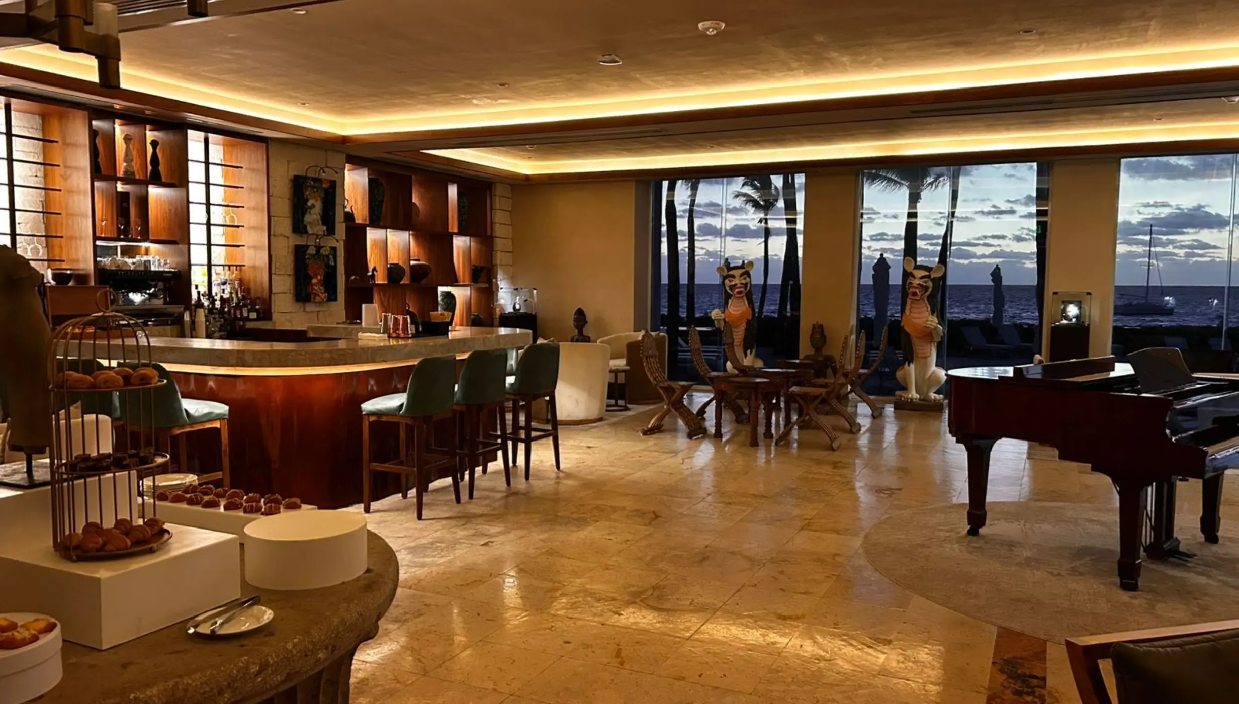 bonita piano bar at Paraiso de la Bonita Riviera Maya