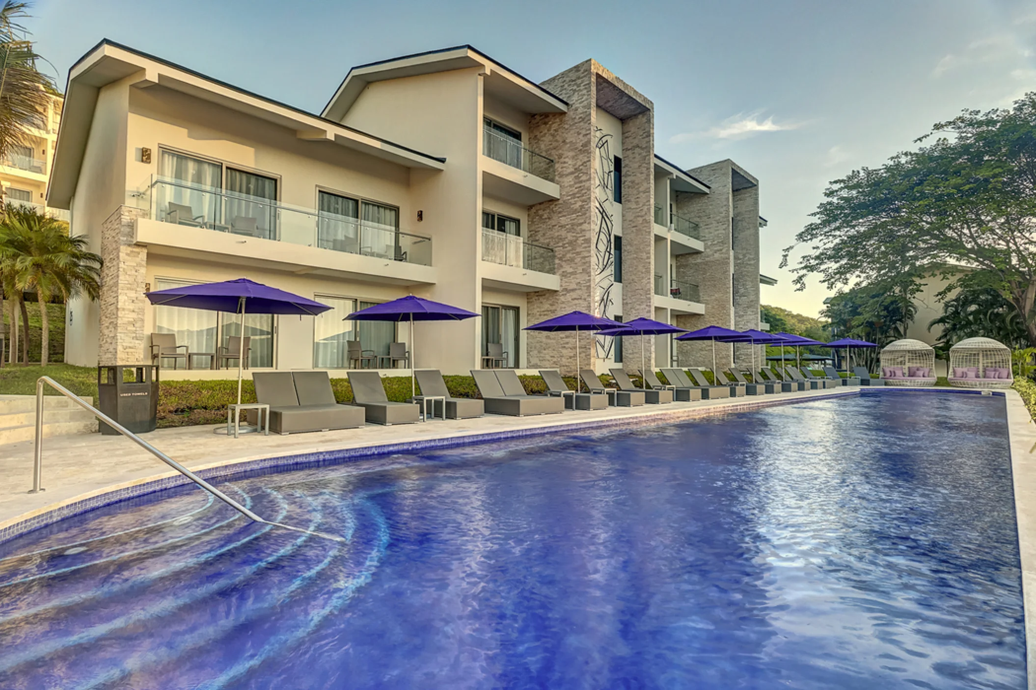 star class pool at Planet Hollywood Costa Rica