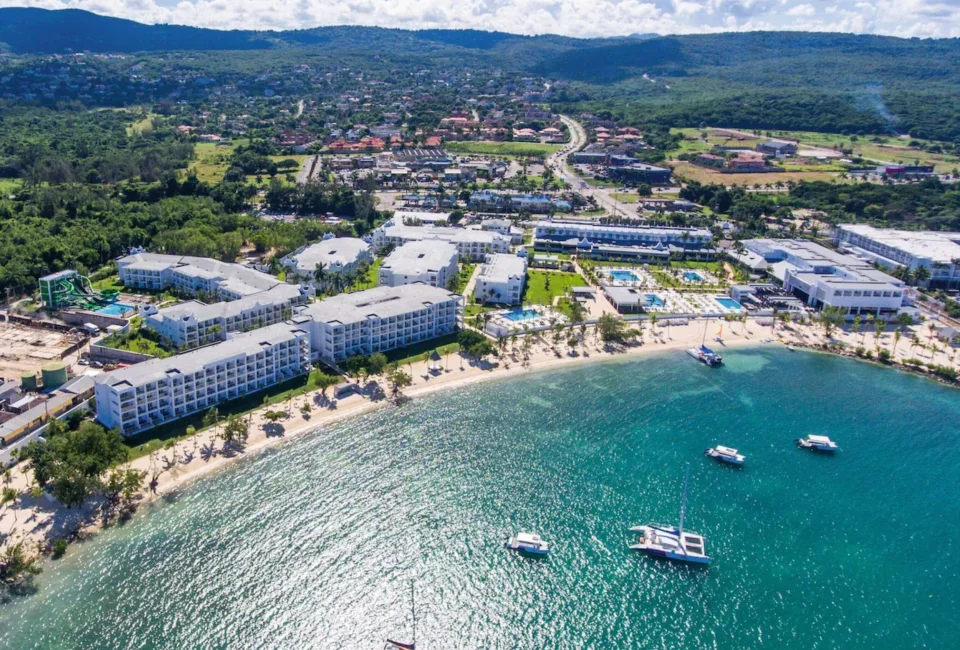Hotel Riu Montego Bay aerial view