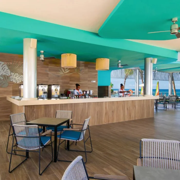 bar at Hotel Riu Montego Bay