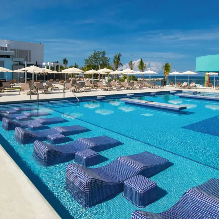 Pool at Hotel Riu Montego Bay