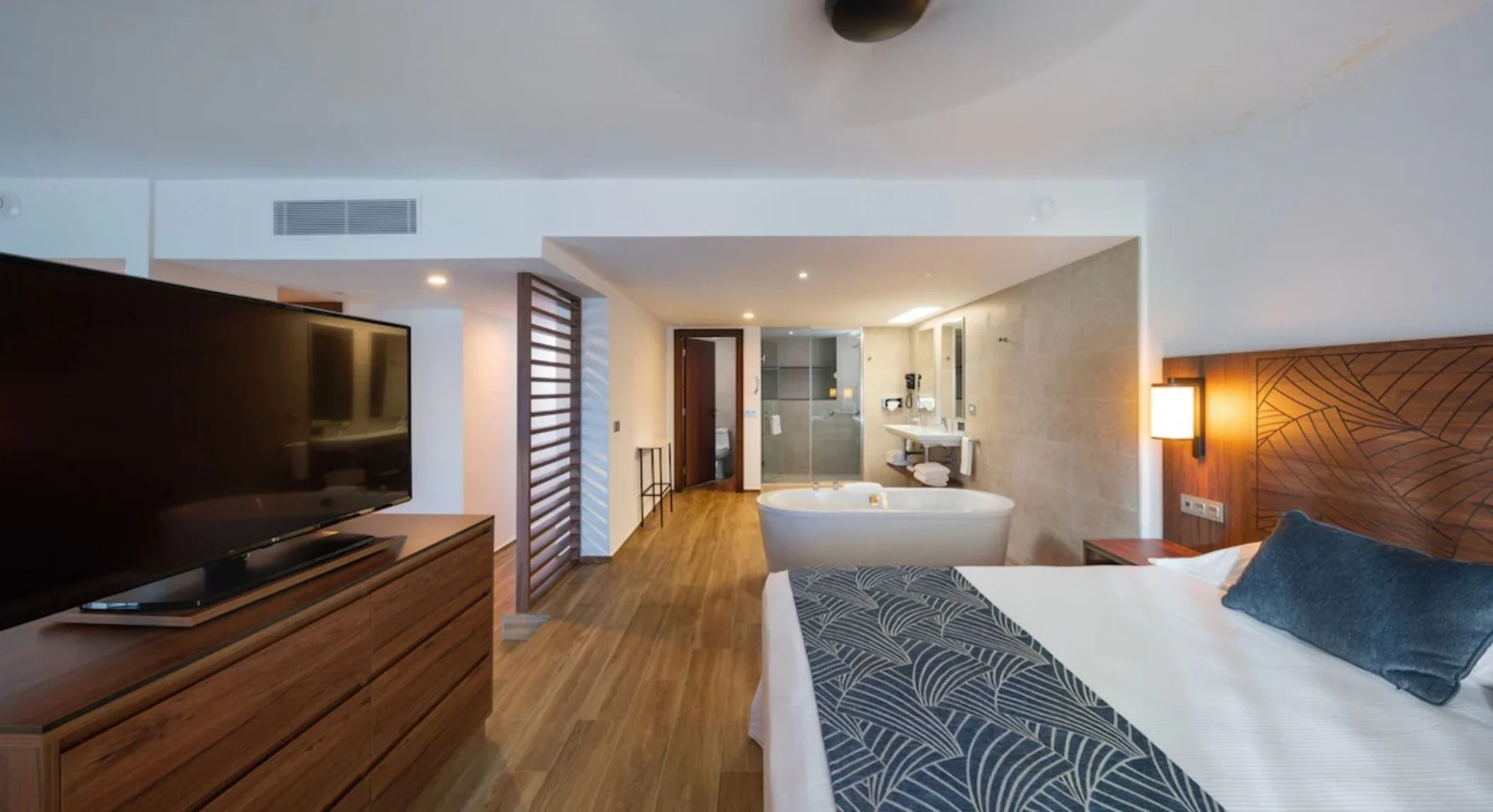 room at Hotel Riu Montego Bay