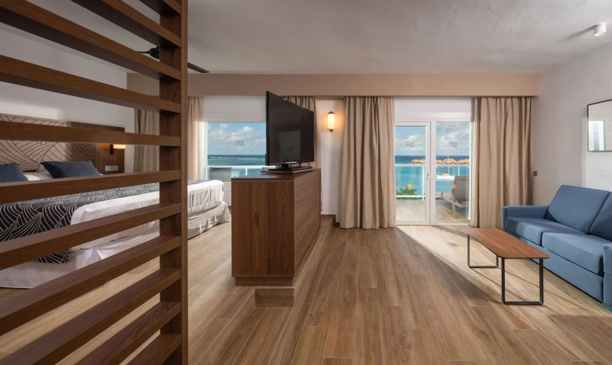 suite at Hotel Riu Montego Bay