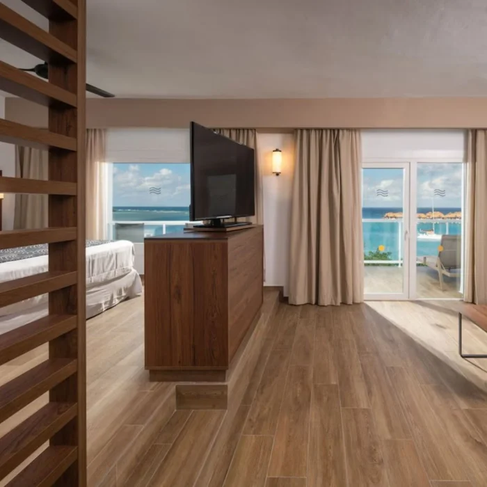 suite at Hotel Riu Montego Bay