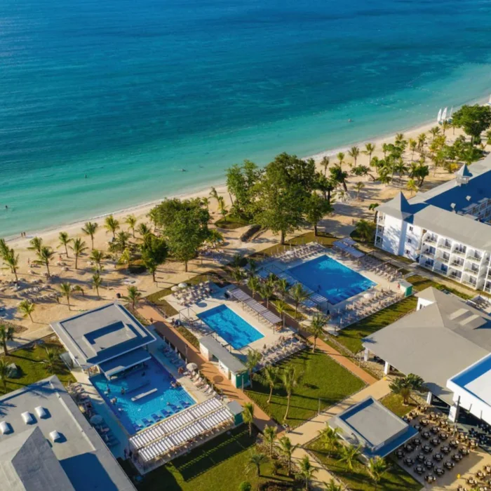 aerial view of Hotel Riu Palace Tropical Bay