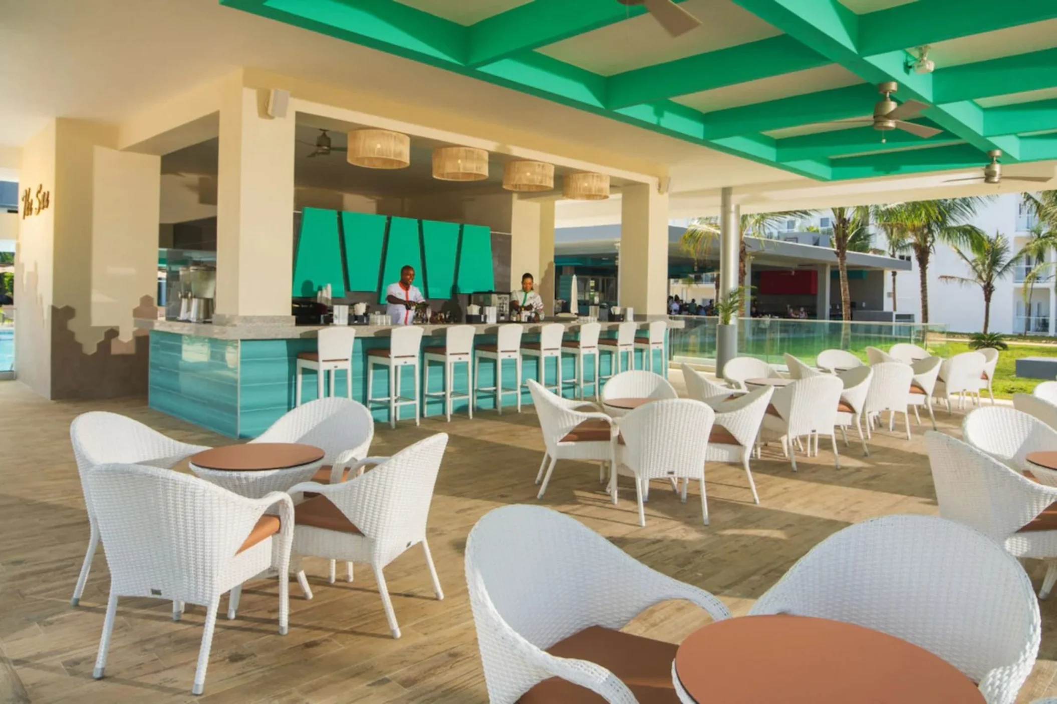 bar at Riu Palace Tropical Bay