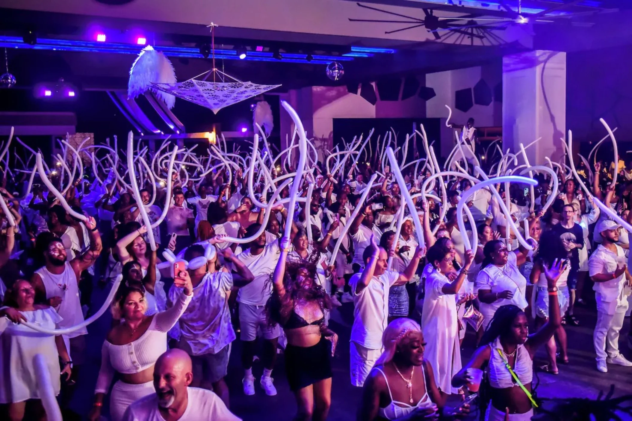 White Party at Riu Palace Tropical Bay